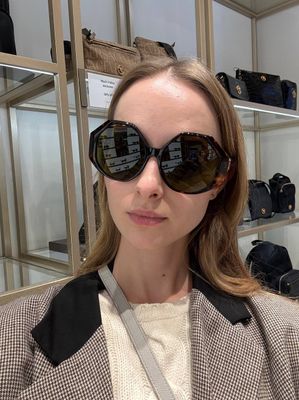 Солнцезащитные очки Versace VE4395