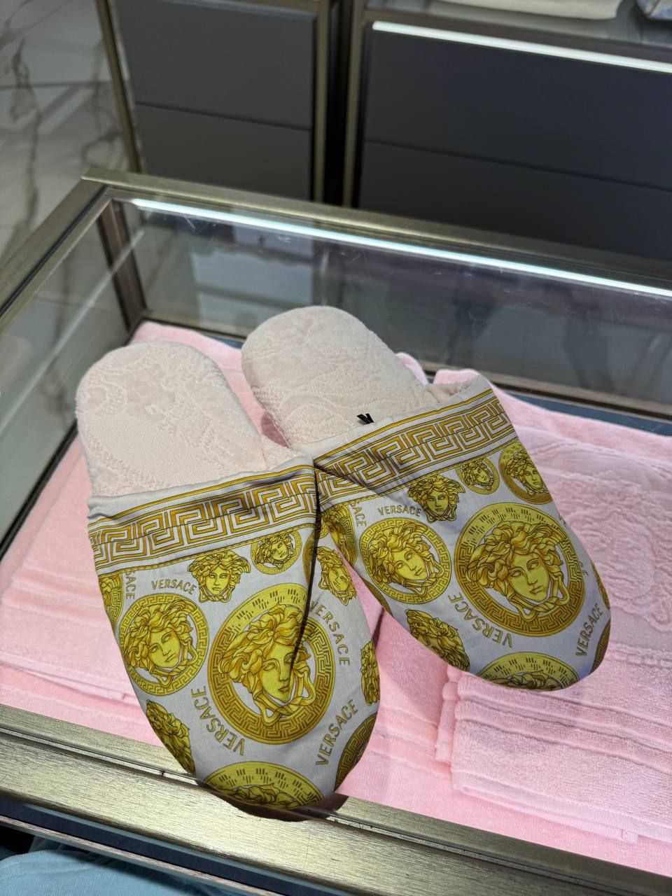 Тапочки Versace