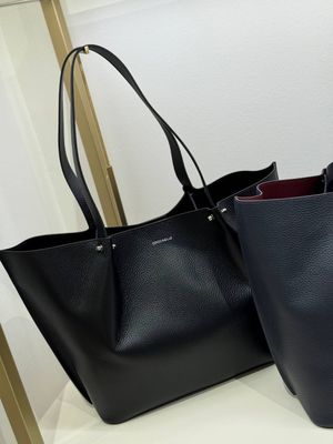 Сумка Coccinelle Ivory M