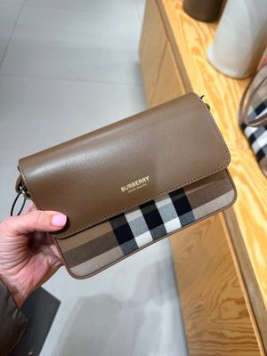 Сумка Burberry
