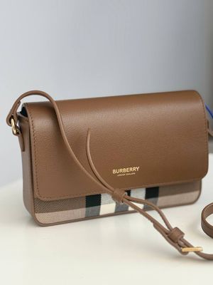 Сумка Burberry