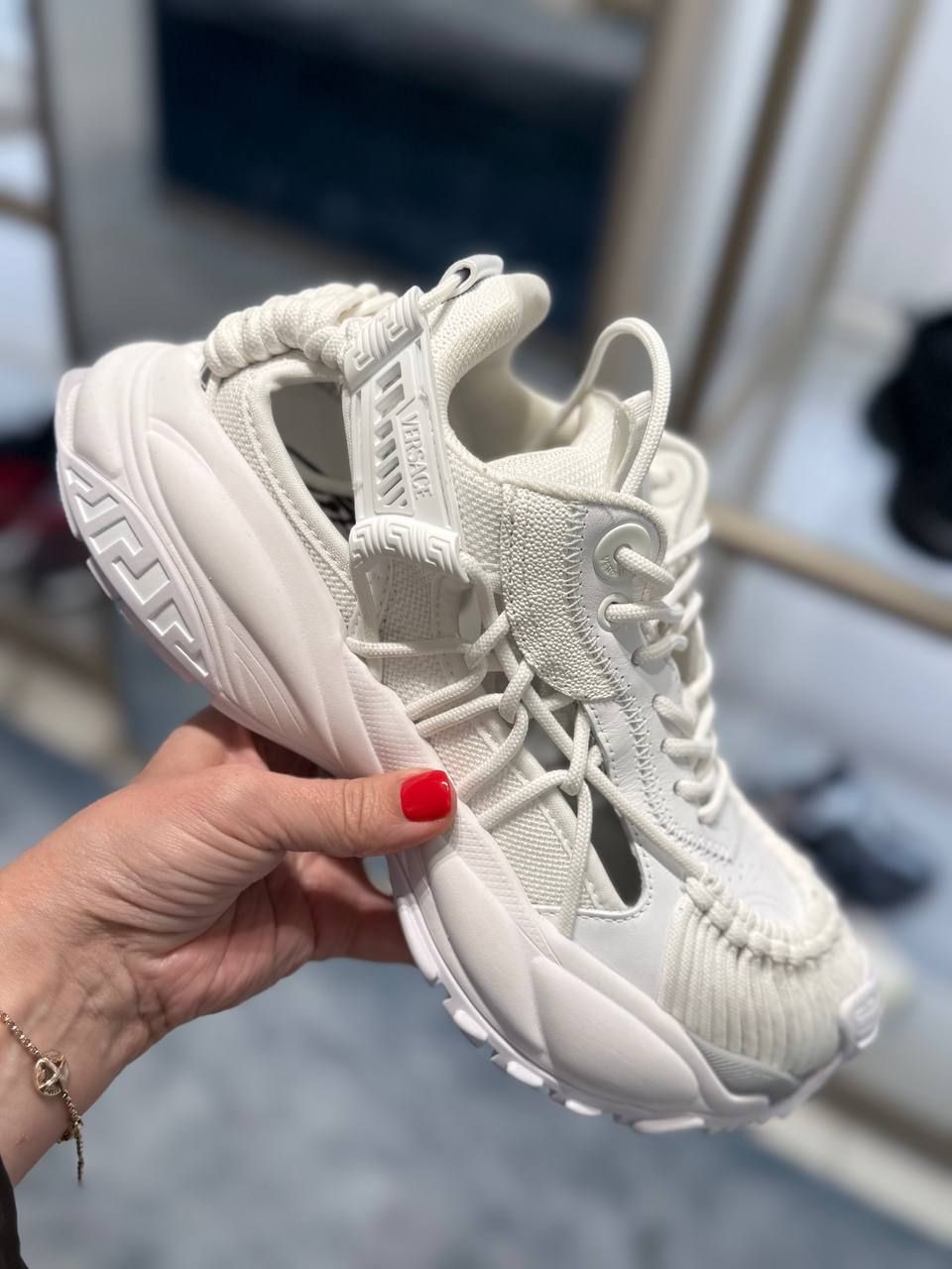 Кроссовки Versace