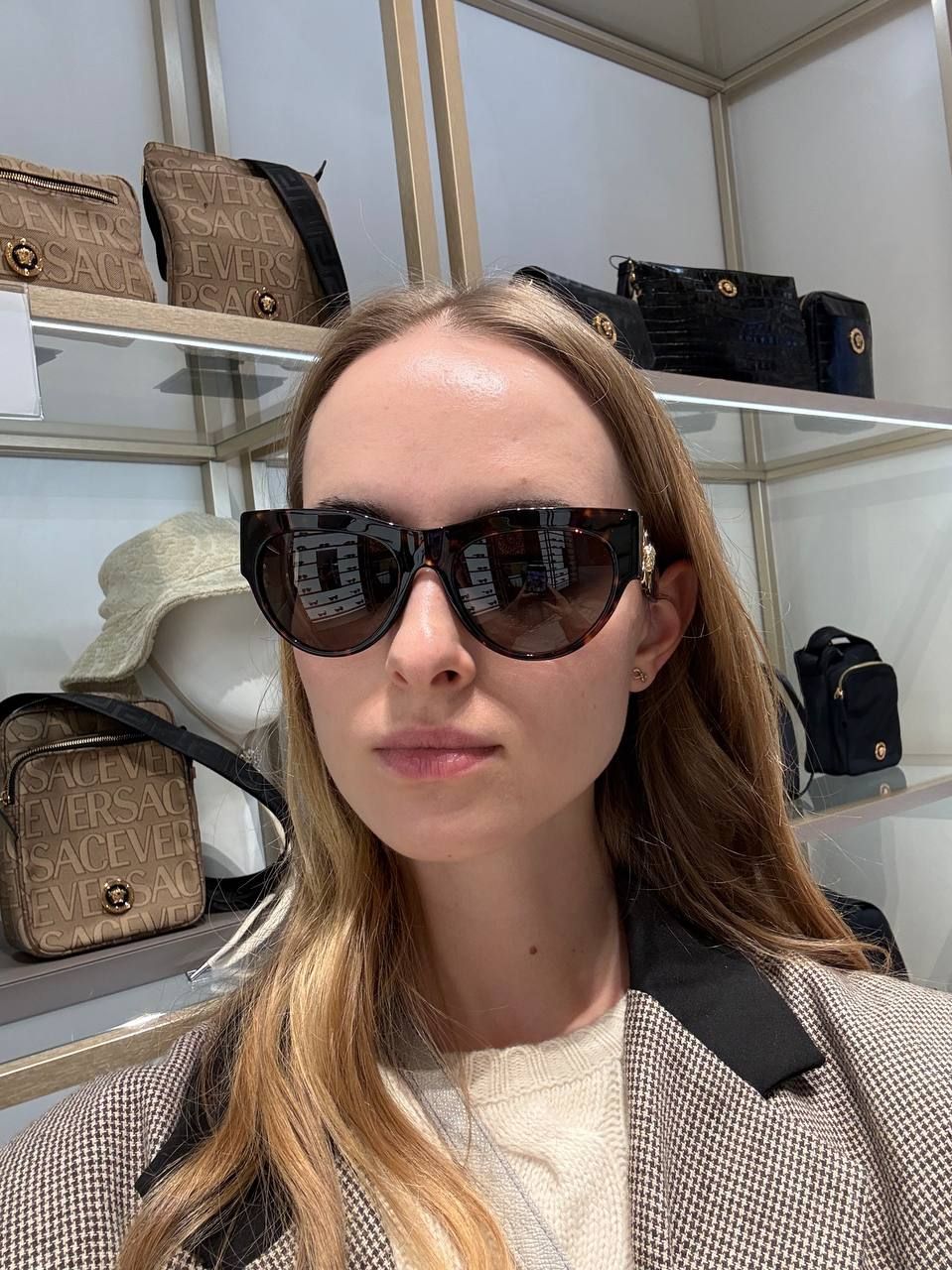 Солнцезащитные очки Versace VE4440U