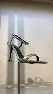 Босоножки Versace