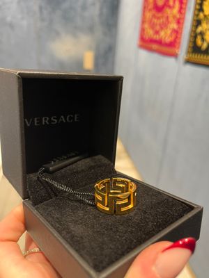 Кольцо Versace