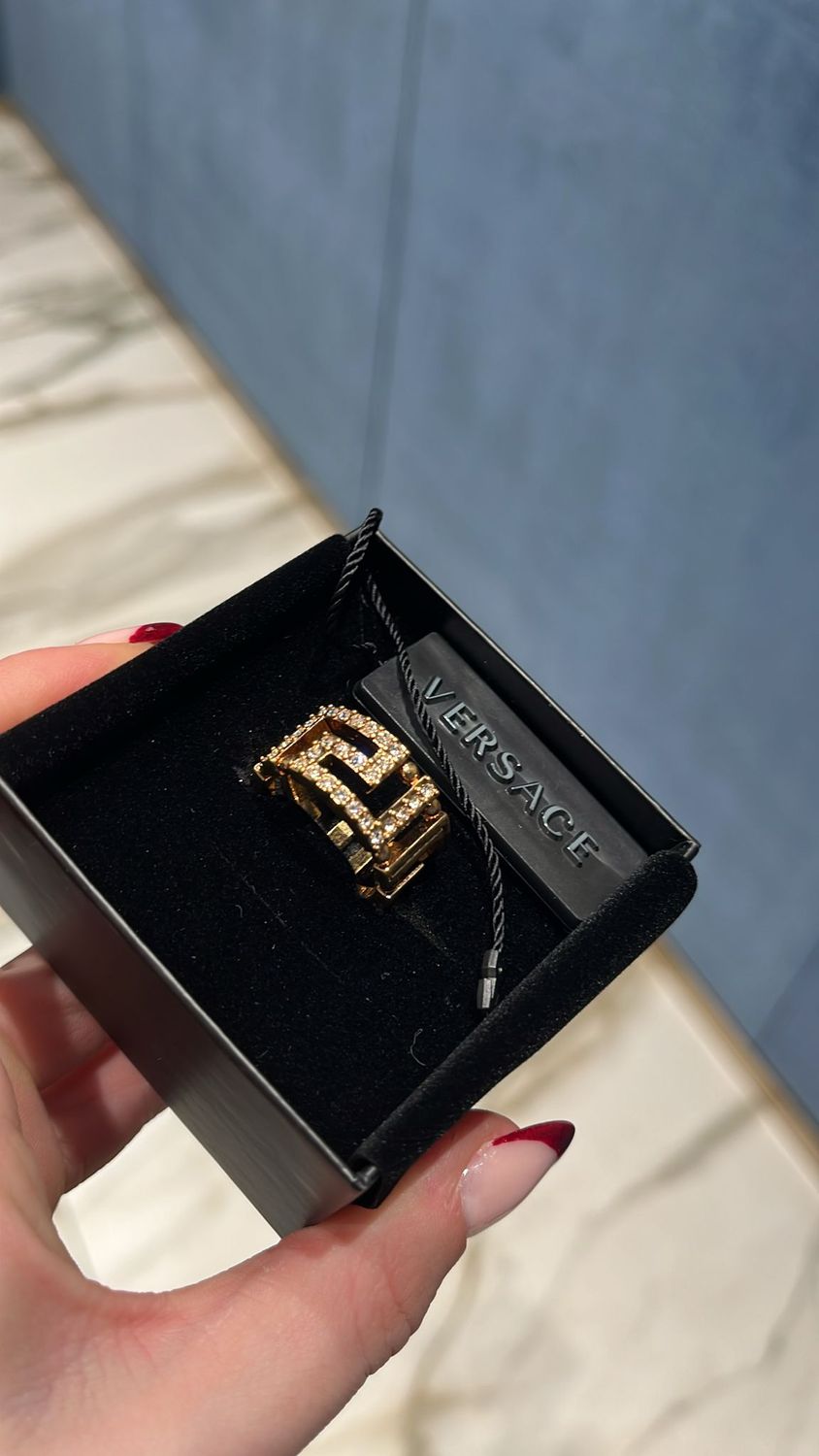 Кольцо Versace