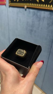 Кольцо Versace