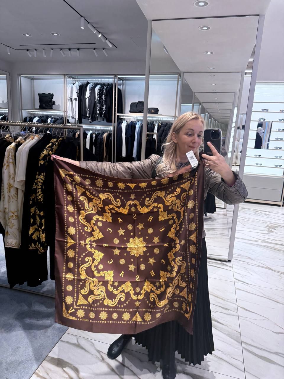 Шаль Versace