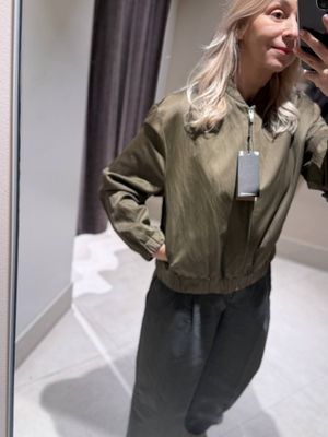 Бомбер Massimo Dutti