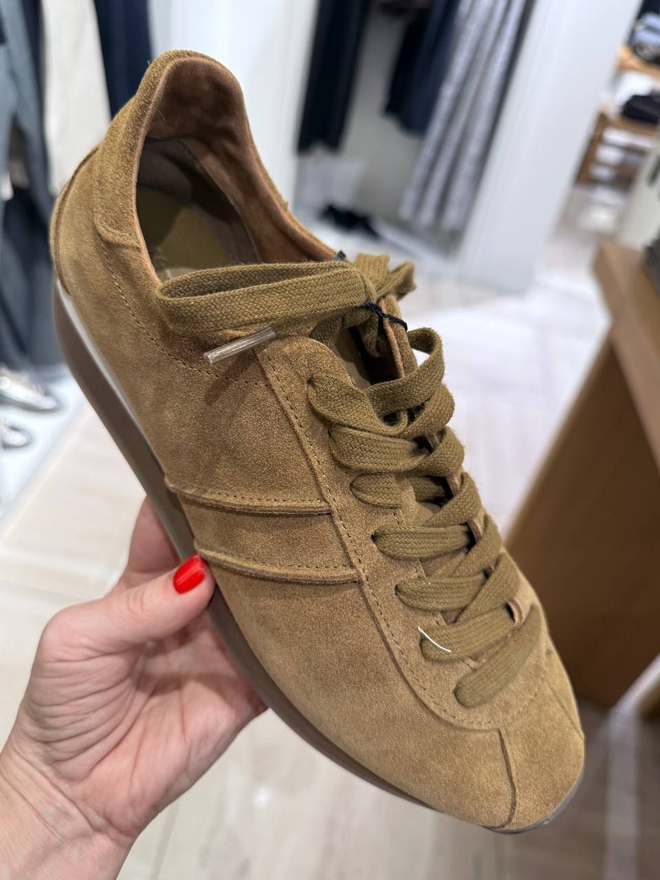 Кроссовки Massimo Dutti