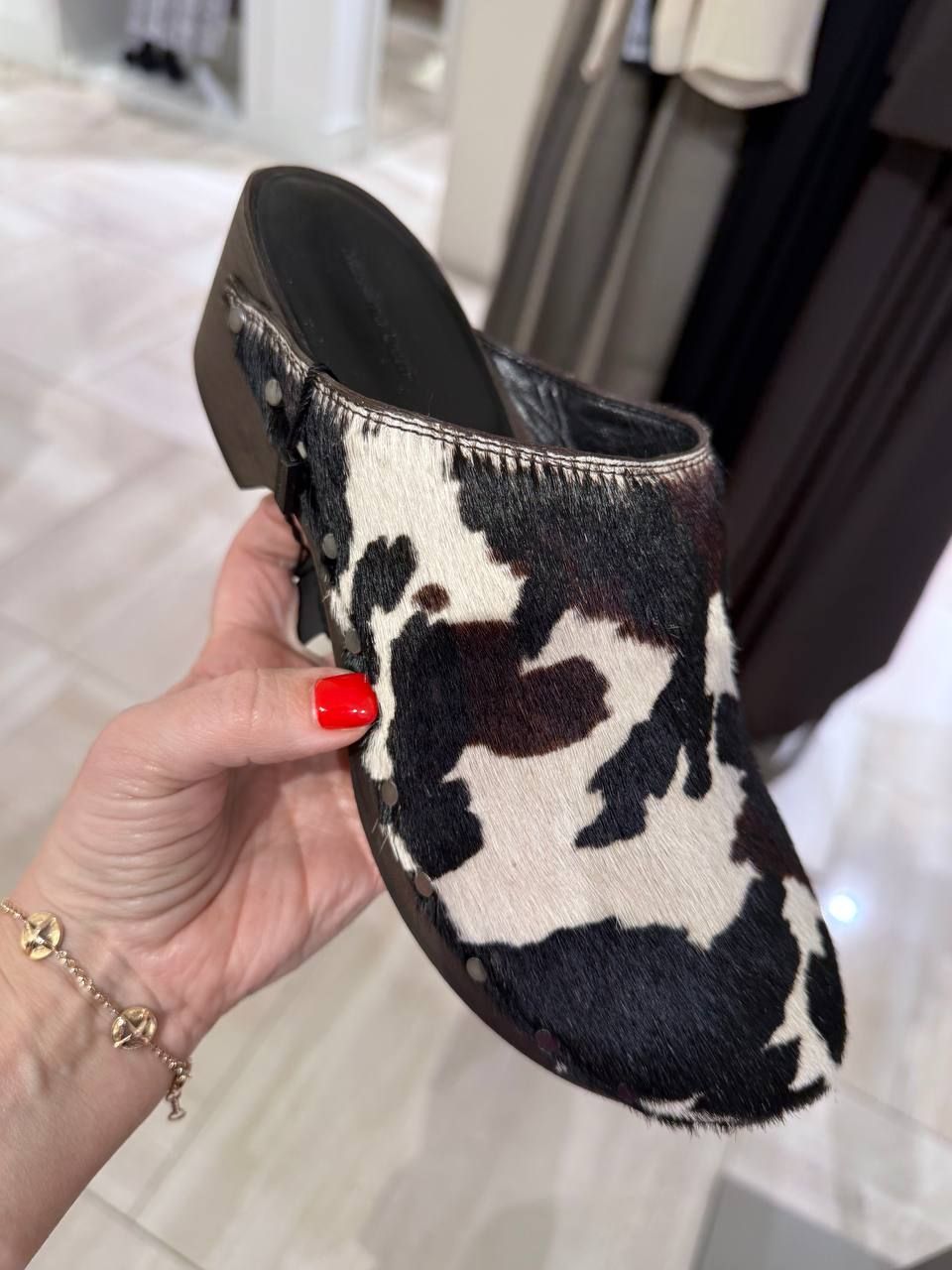 Сабо Massimo Dutti