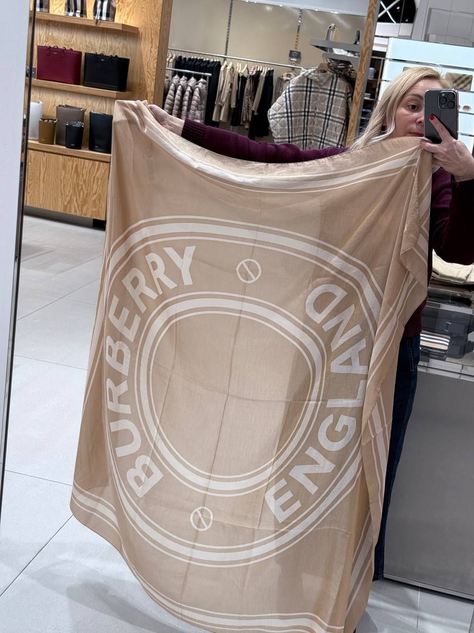 Палантин Burberry