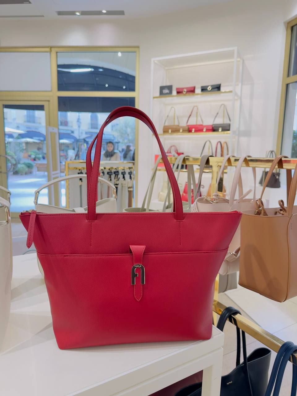 Сумка Furla Miasofia Tote Zip (31*27*15)