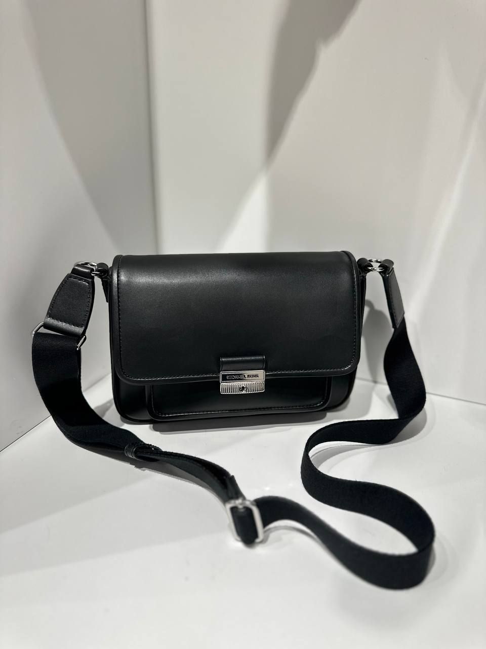 Сумка Michael Kors Bradshaw