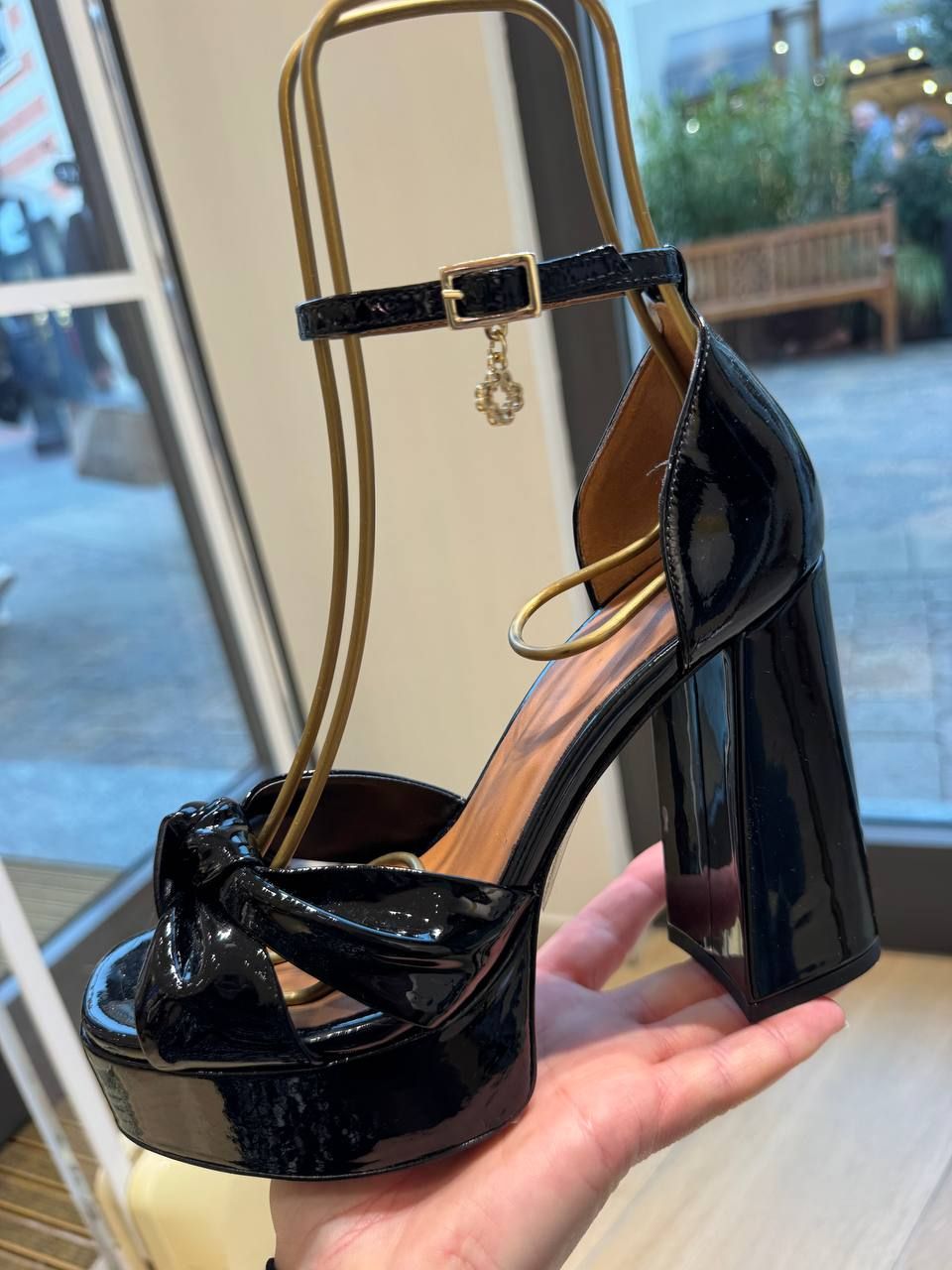 Босоножки Maje