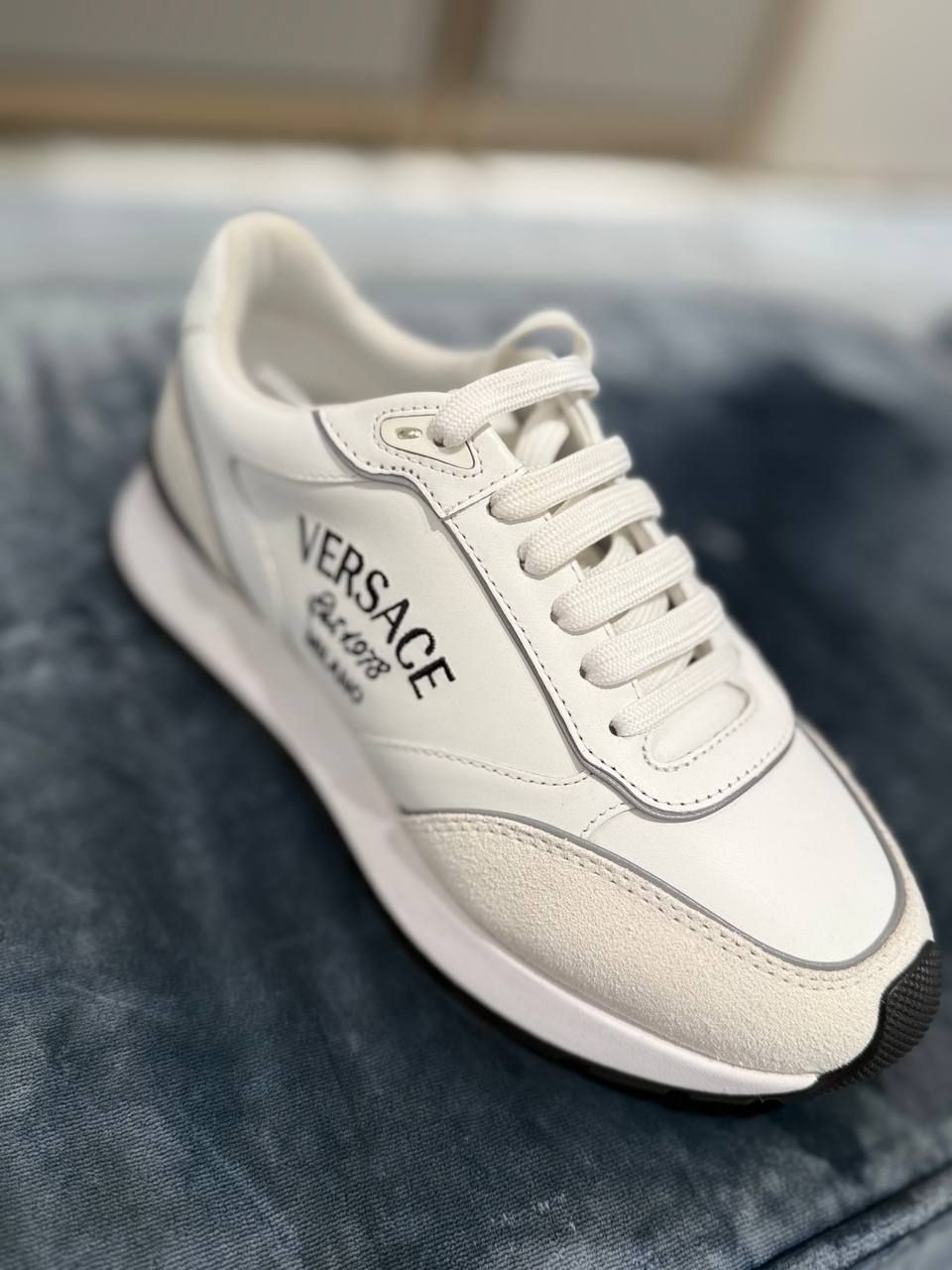 Кроссовки Versace