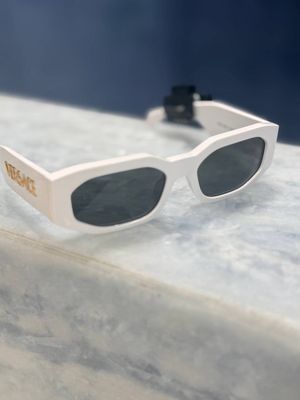 Солнцезащитные очки Versace VE4489U