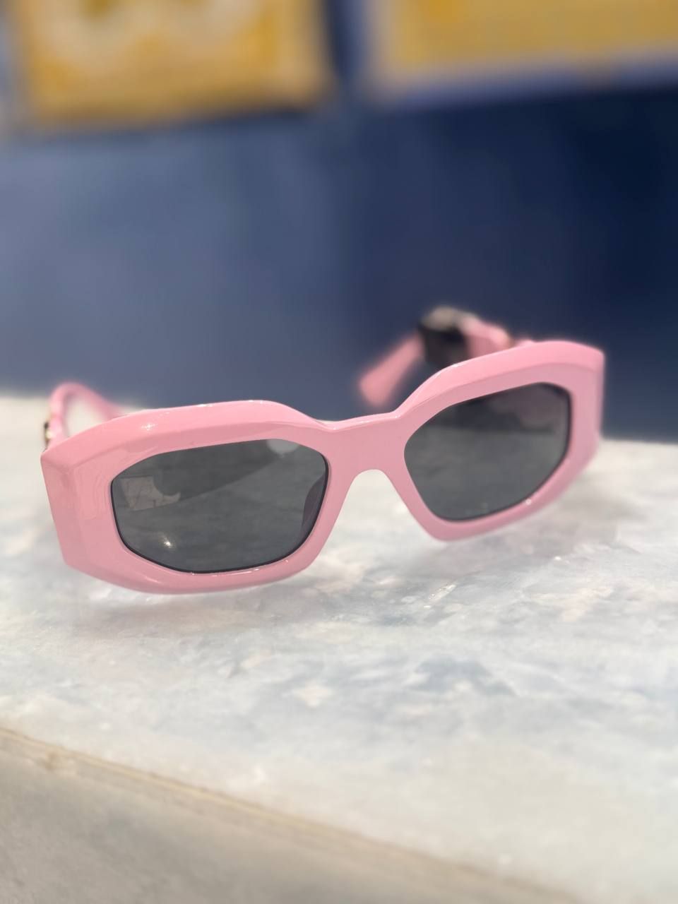 Солнцезащитные очки Versace VE4425U