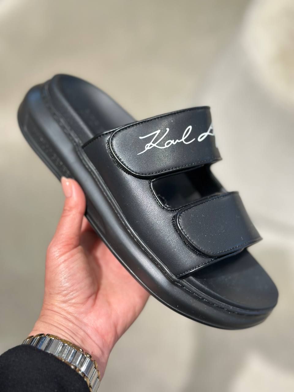 Шлепанцы Karl Lagerfeld