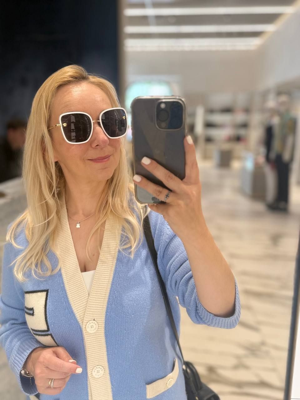 Солнцезащитные очки Versace