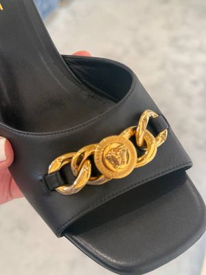 Босоножки Versace