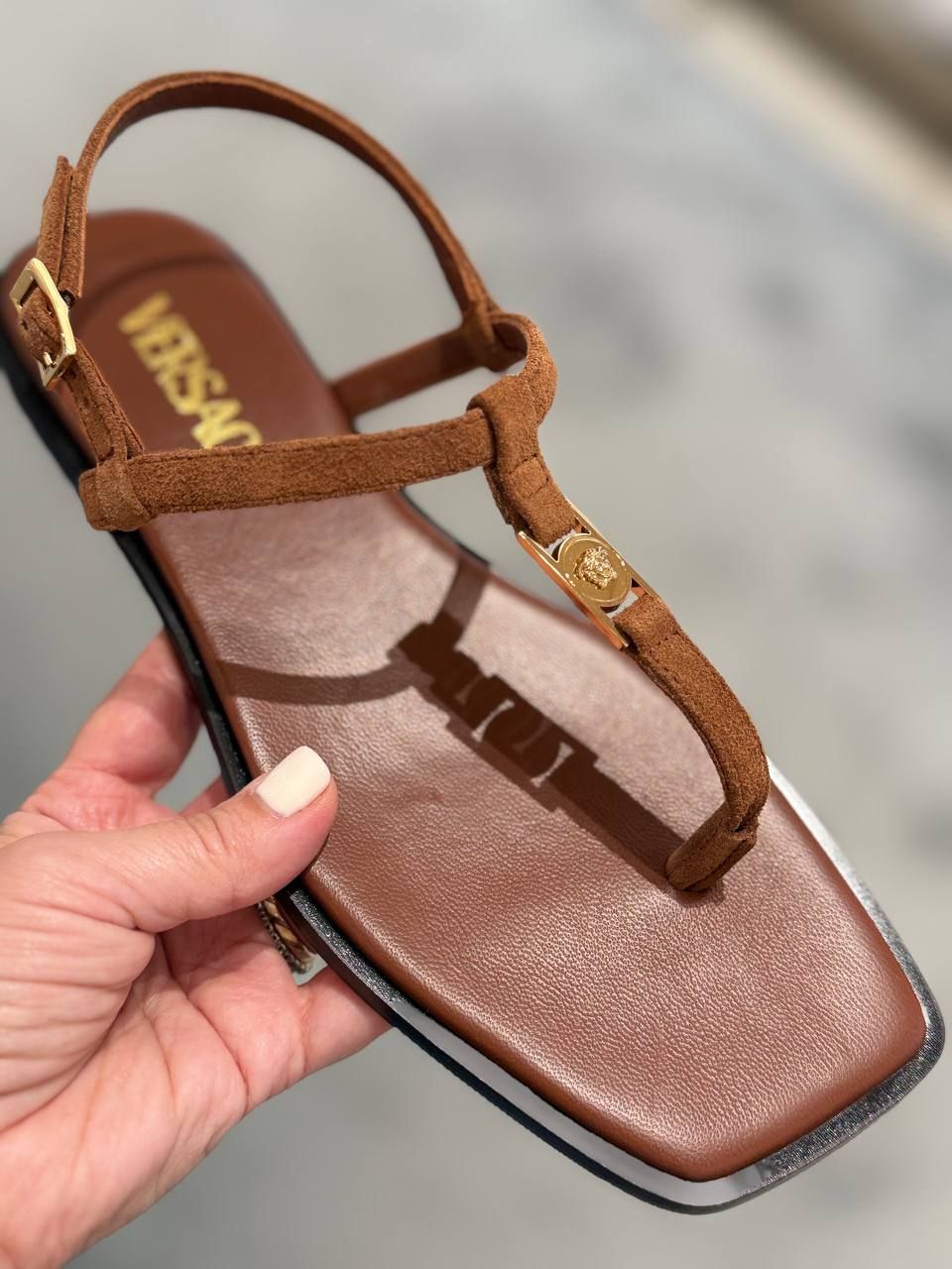 Сандалии Versace