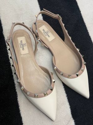 Слингбэки Valentino