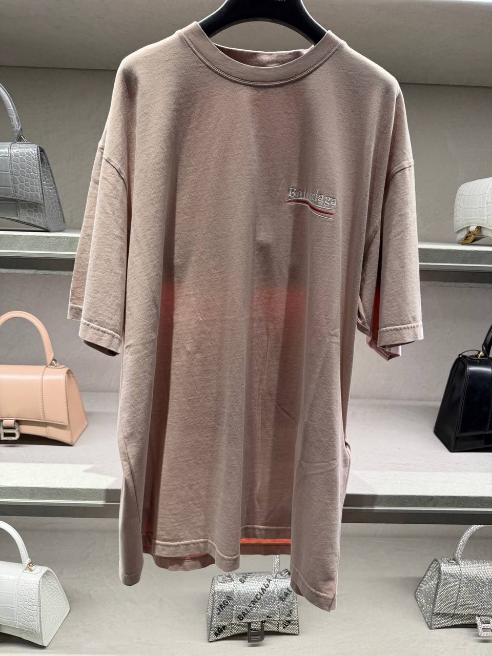 Футболка Balenciaga