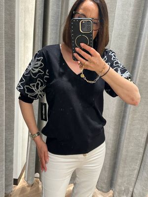 Топ Karl Lagerfeld