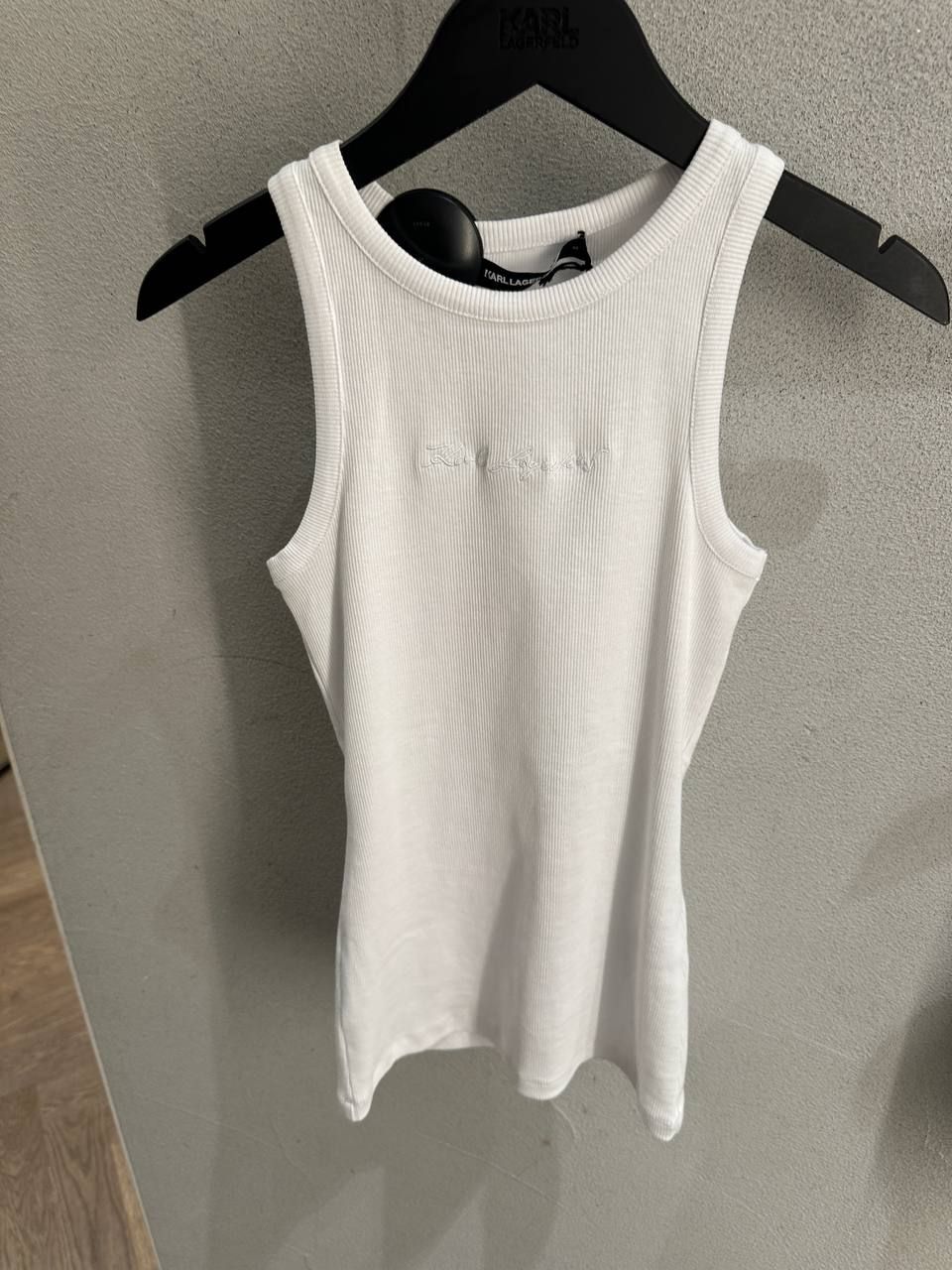 Топ Karl Lagerfeld