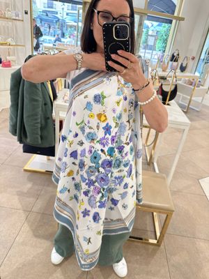 Платок Furla