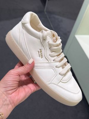 Кроссовки Prada