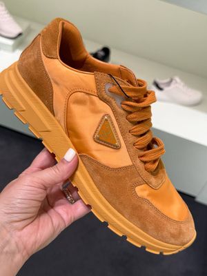Кроссовки Prada