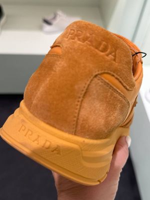 Кроссовки Prada