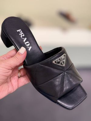 Босоножки Prada