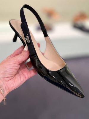 Слингбэки Prada