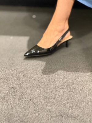 Слингбэки Prada