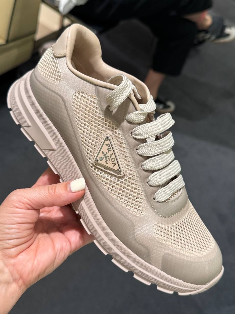 Кроссовки Prada