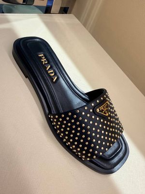 Шлепанцы Prada