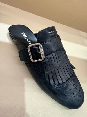 Мюли Prada