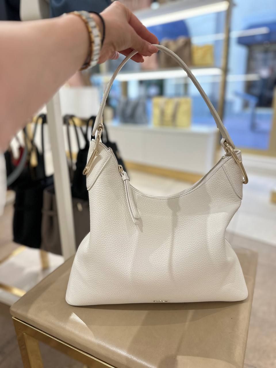 Сумка Furla Clarissa big