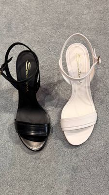 Босоножки Santoni