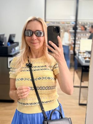 Солнцезащитные очки Prada PRA19S