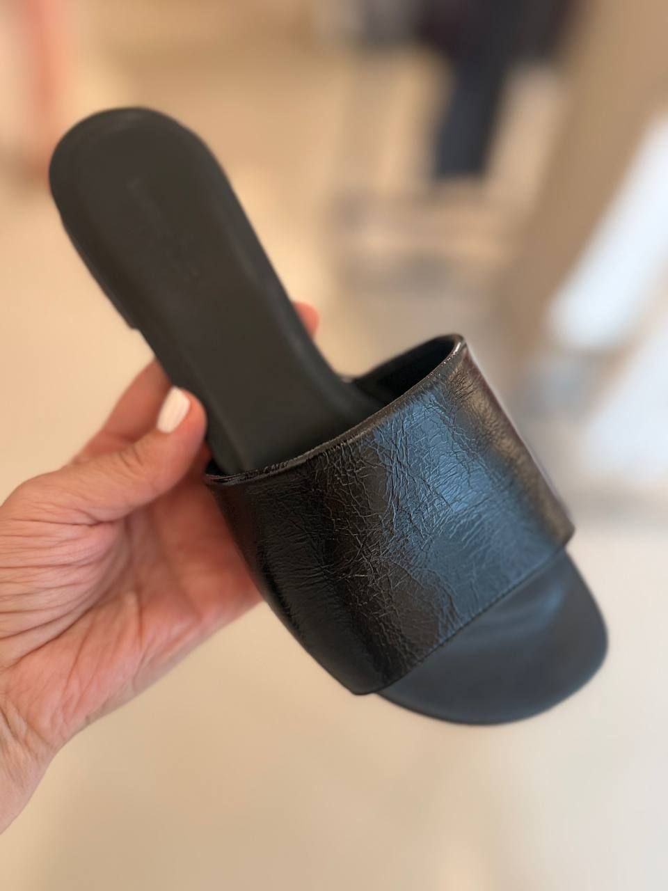 Шлепанцы Massimo Dutti