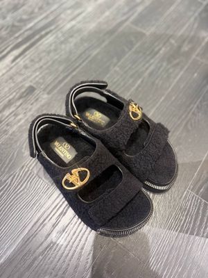 Сандалии Valentino