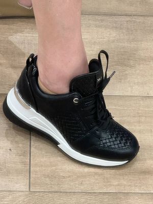 Кроссовки Michael Kors