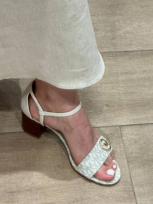Босоножки Michael Kors