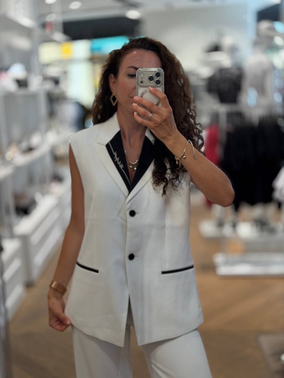 Жилет Karl Lagerfeld