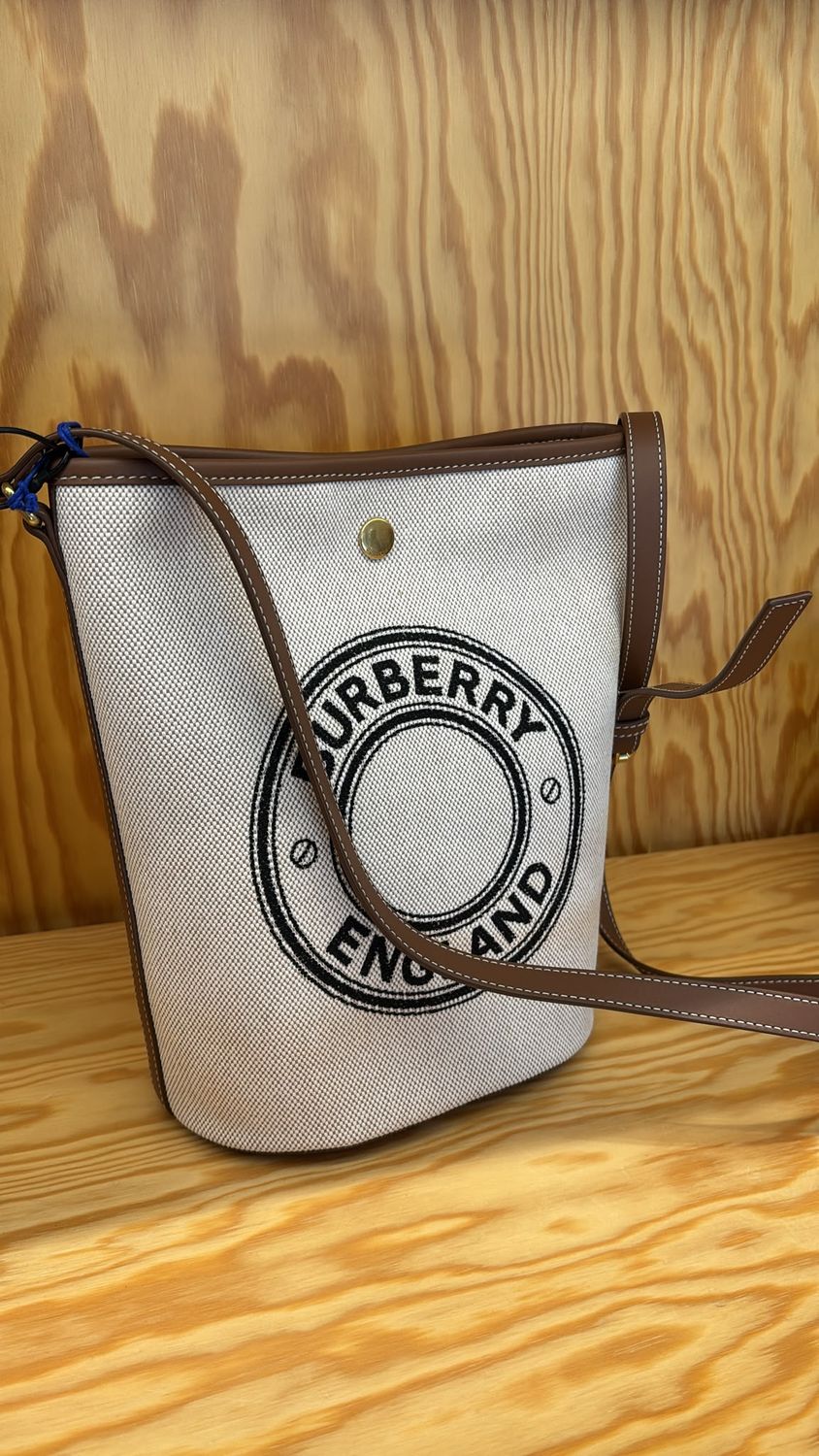 Сумка Burberry
