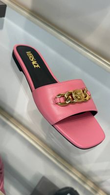 Шлепанцы Versace